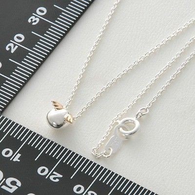 シルバーネックレス