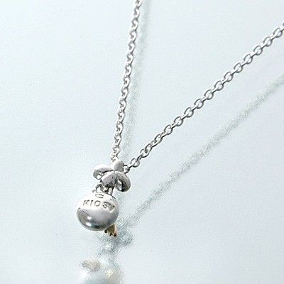シルバーネックレス