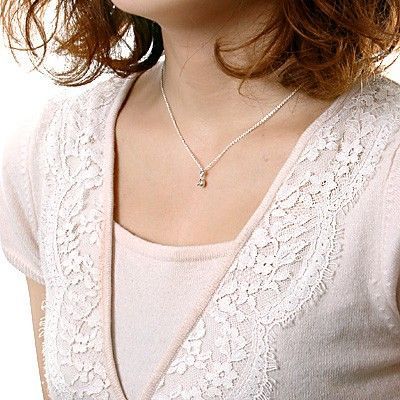 シルバーネックレス