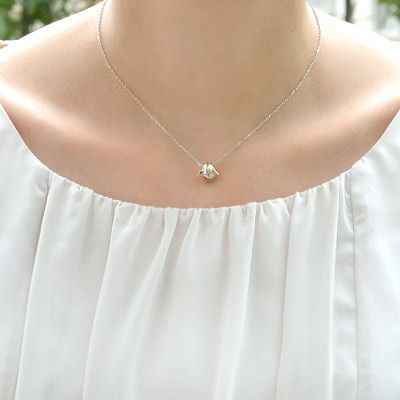 シルバーネックレス