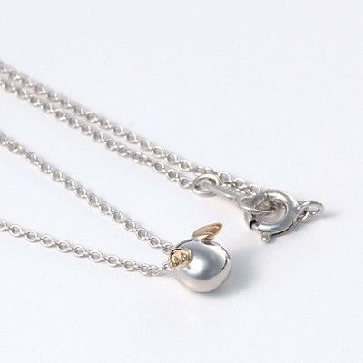 シルバーネックレス