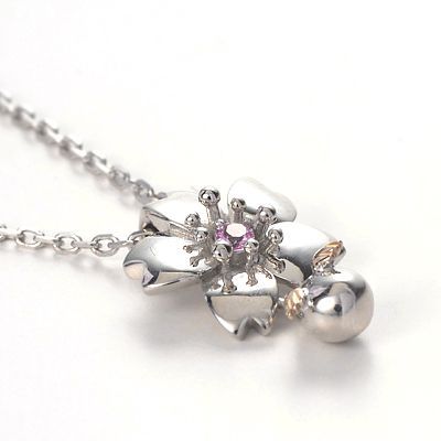 シルバーネックレス