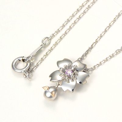 シルバーネックレス