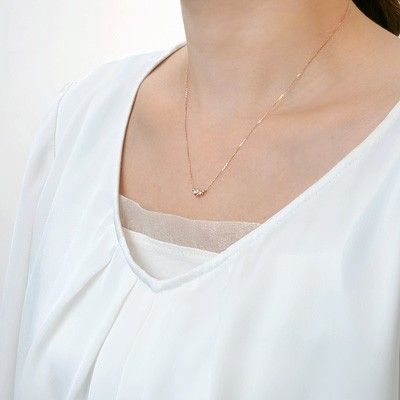 ピンクゴールドネックレス