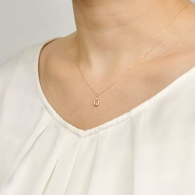 ピンクゴールドネックレス