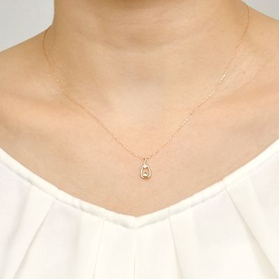 ピンクゴールドネックレス