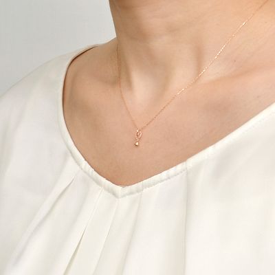 ピンクゴールドネックレス