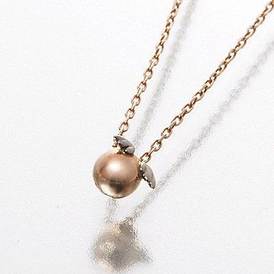 ピンクゴールドネックレス