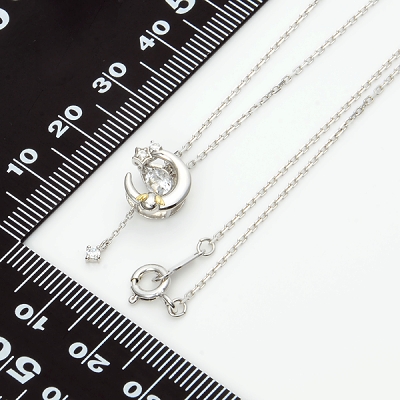 シルバーネックレス