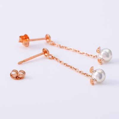 ピンクゴールドピアス