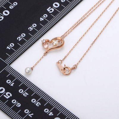 シルバーネックレス