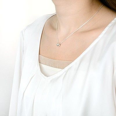 シルバーネックレス