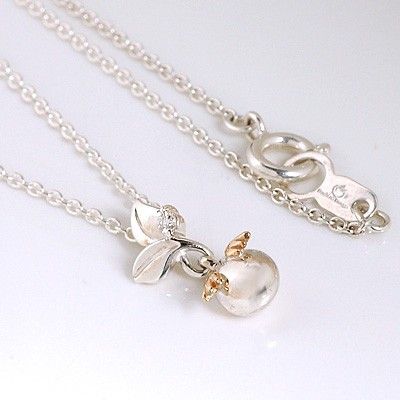 シルバーネックレス