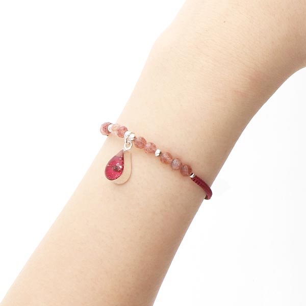 ビーズ・ストーンブレスレット