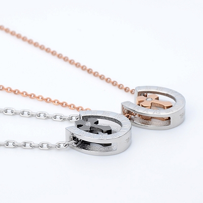 ステンレスペアネックレス