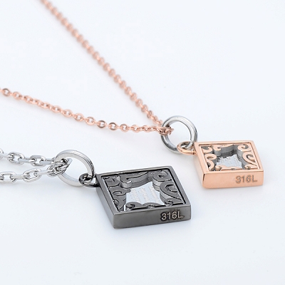 ステンレスペアネックレス