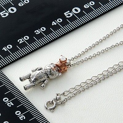 シルバーネックレス