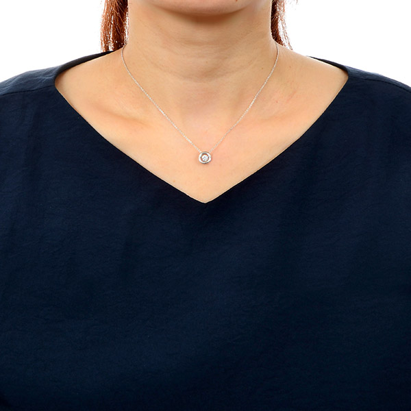 シルバーネックレス