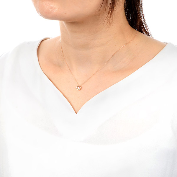 ピンクゴールドネックレス