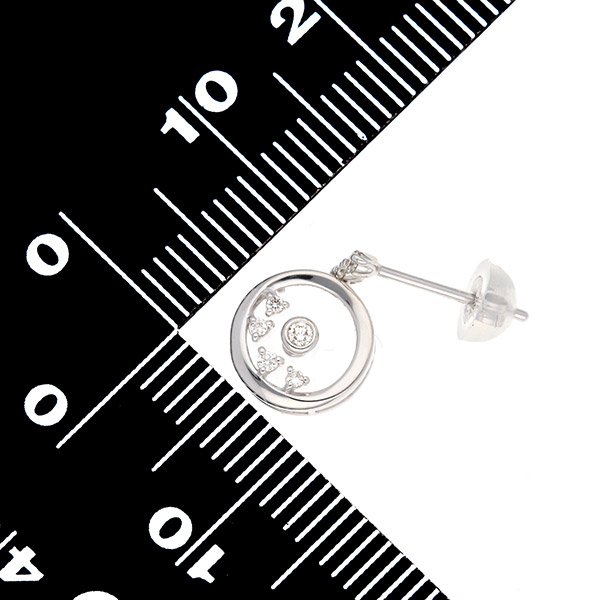 ホワイトゴールドピアス