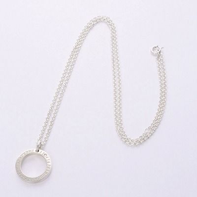 シルバーネックレス