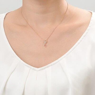 シルバーネックレス