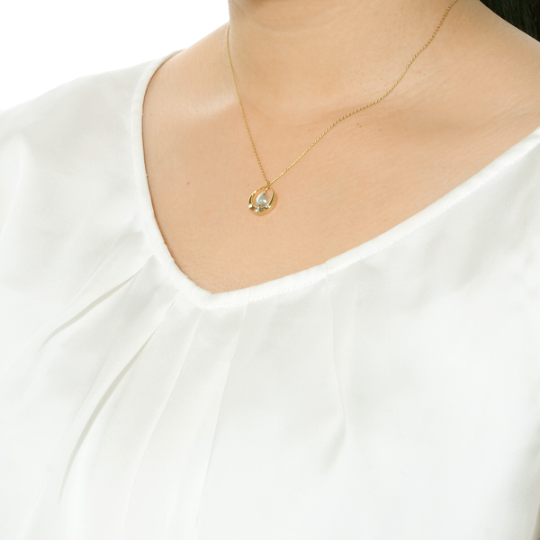 シルバーネックレス