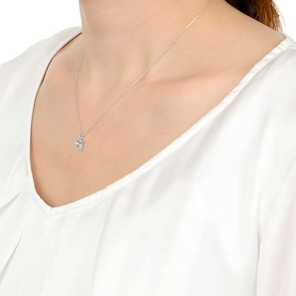 シルバーネックレス