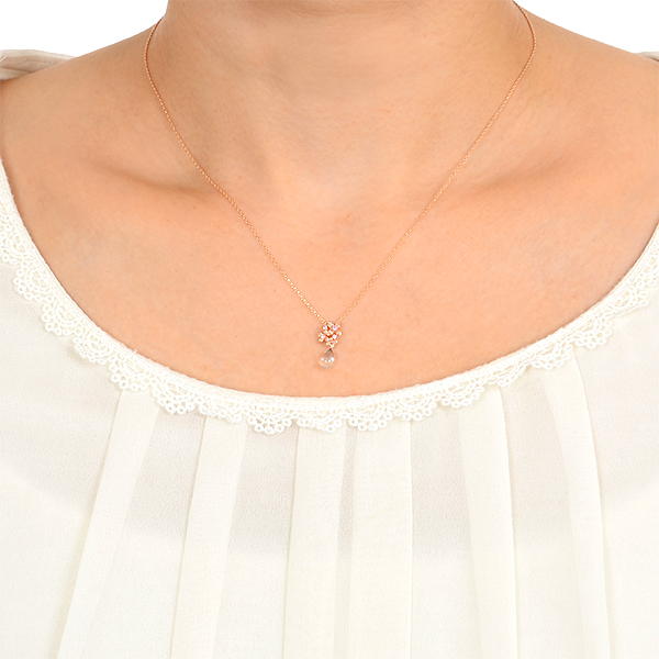 シルバーネックレス