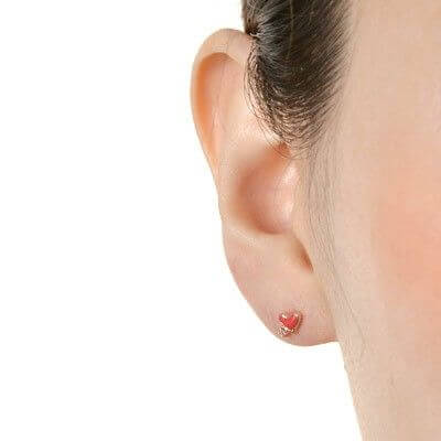 シルバースタッドピアス