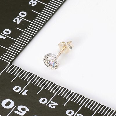 シルバースタッドピアス