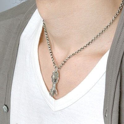 シルバーネックレス