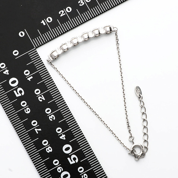 シルバーブレスレット