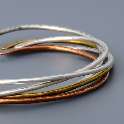 シルバーバングル