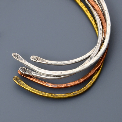 シルバーバングル