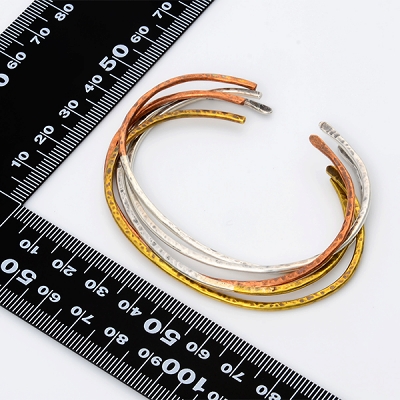 シルバーバングル