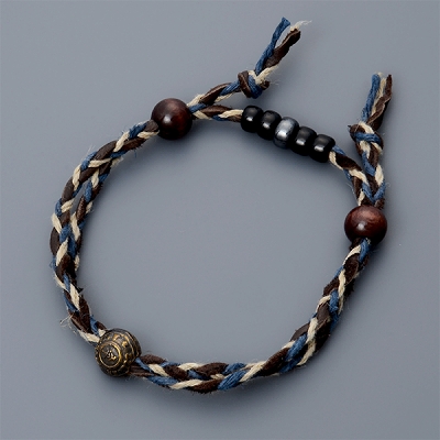 コードブレスレット