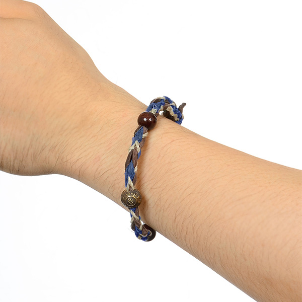 コードブレスレット