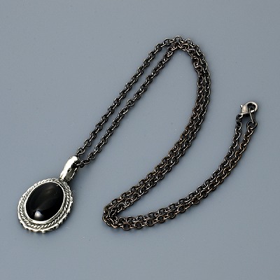 シルバーネックレス