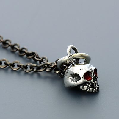 シルバーネックレス