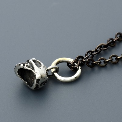 シルバーネックレス