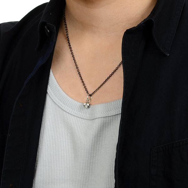 シルバーネックレス