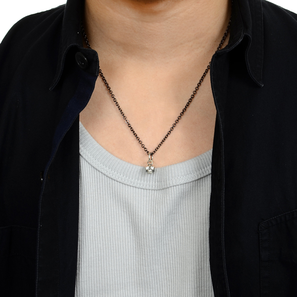 シルバーネックレス