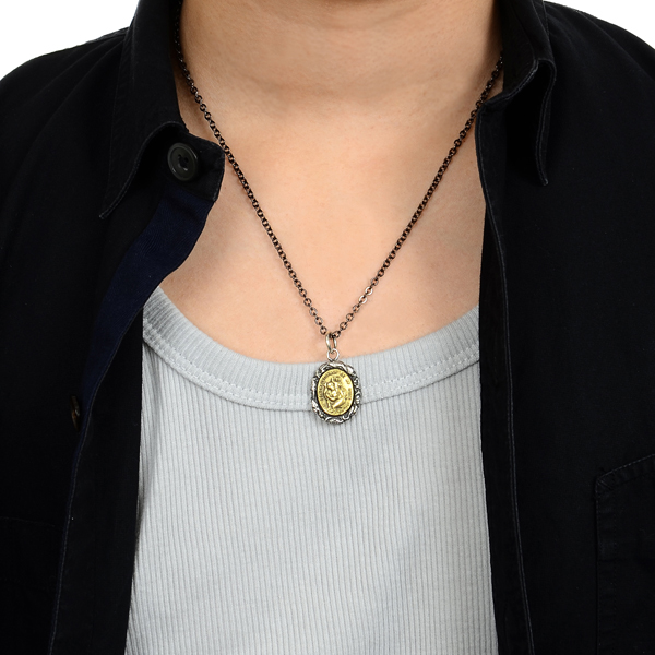 シルバーネックレス