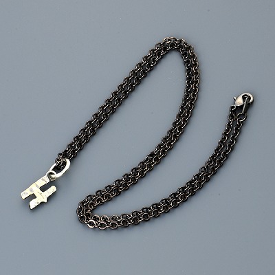 シルバーネックレス