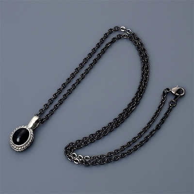 シルバーネックレス