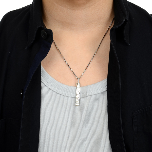 シルバーネックレス