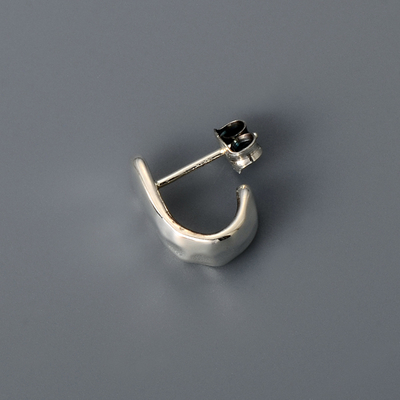 シルバーピアス(片耳用)