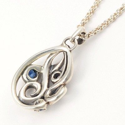 シルバーネックレス