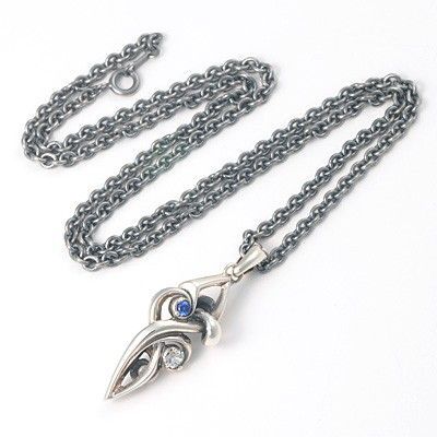 シルバーネックレス